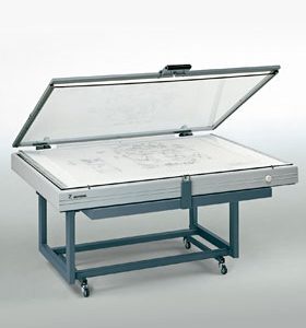 DT 0 Backlight table